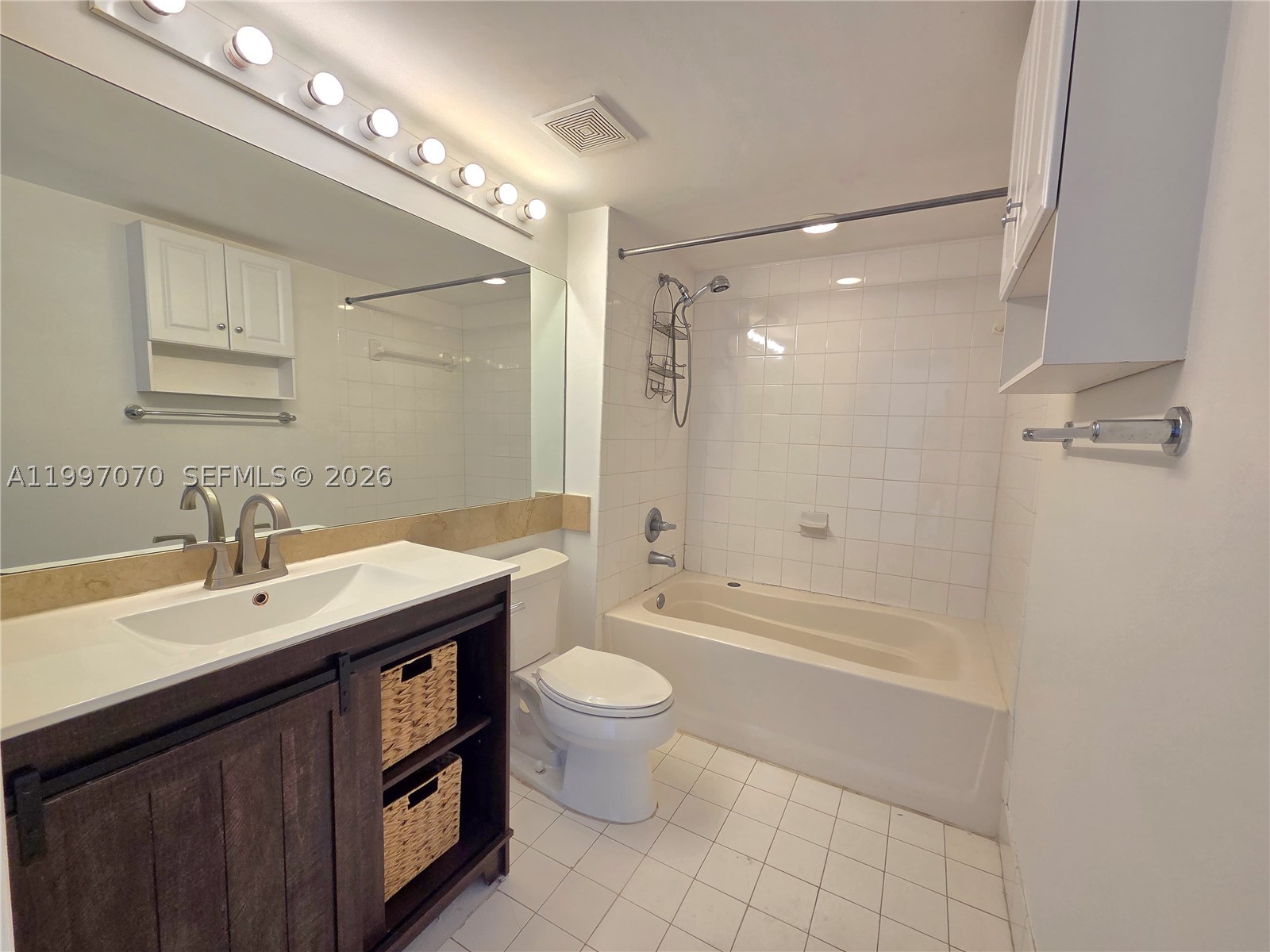 1155 Brickell Bay Dr 2006 Property Photo 22