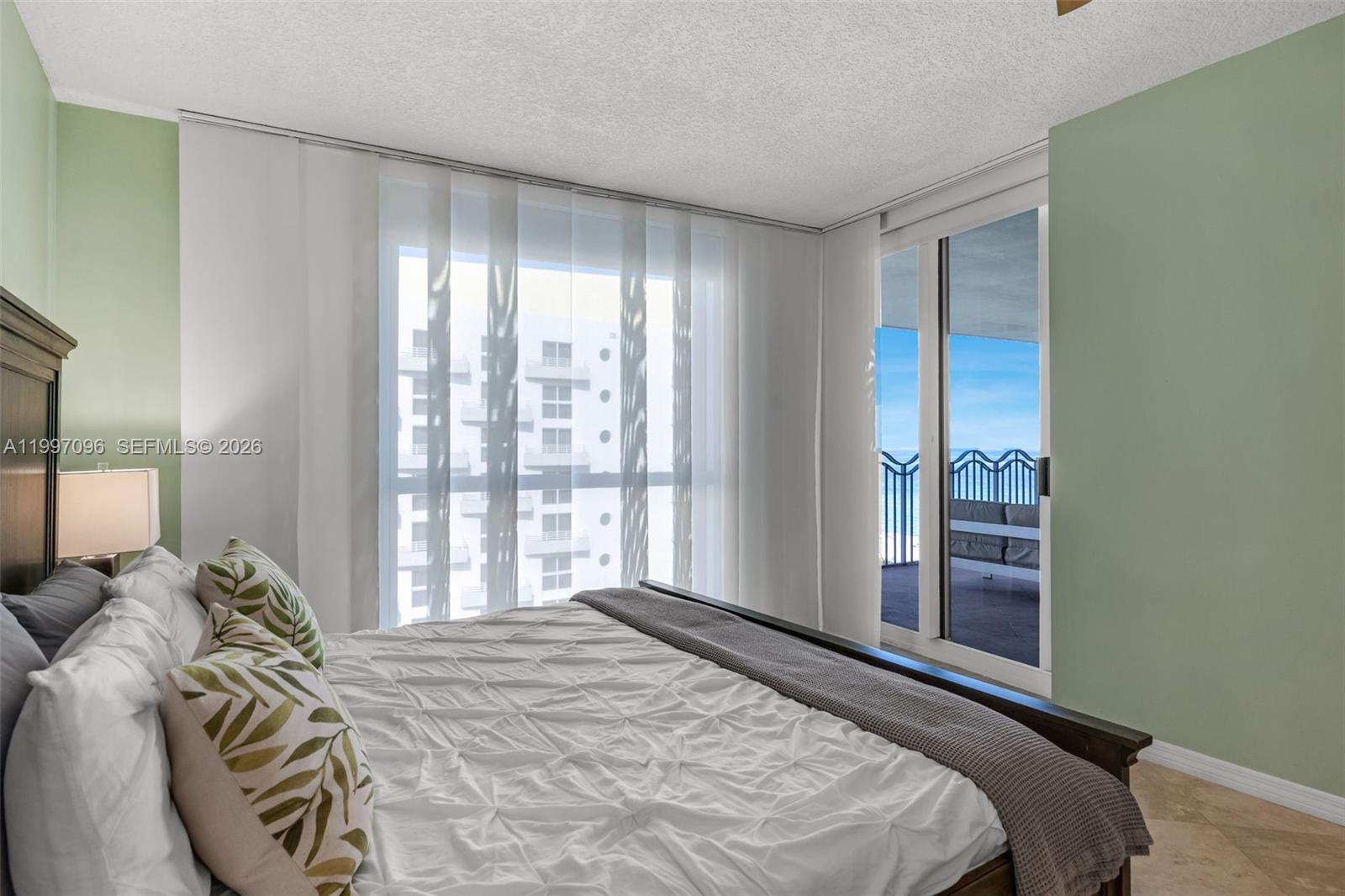 1500 Ocean Dr Ph-05 Property Photo 14