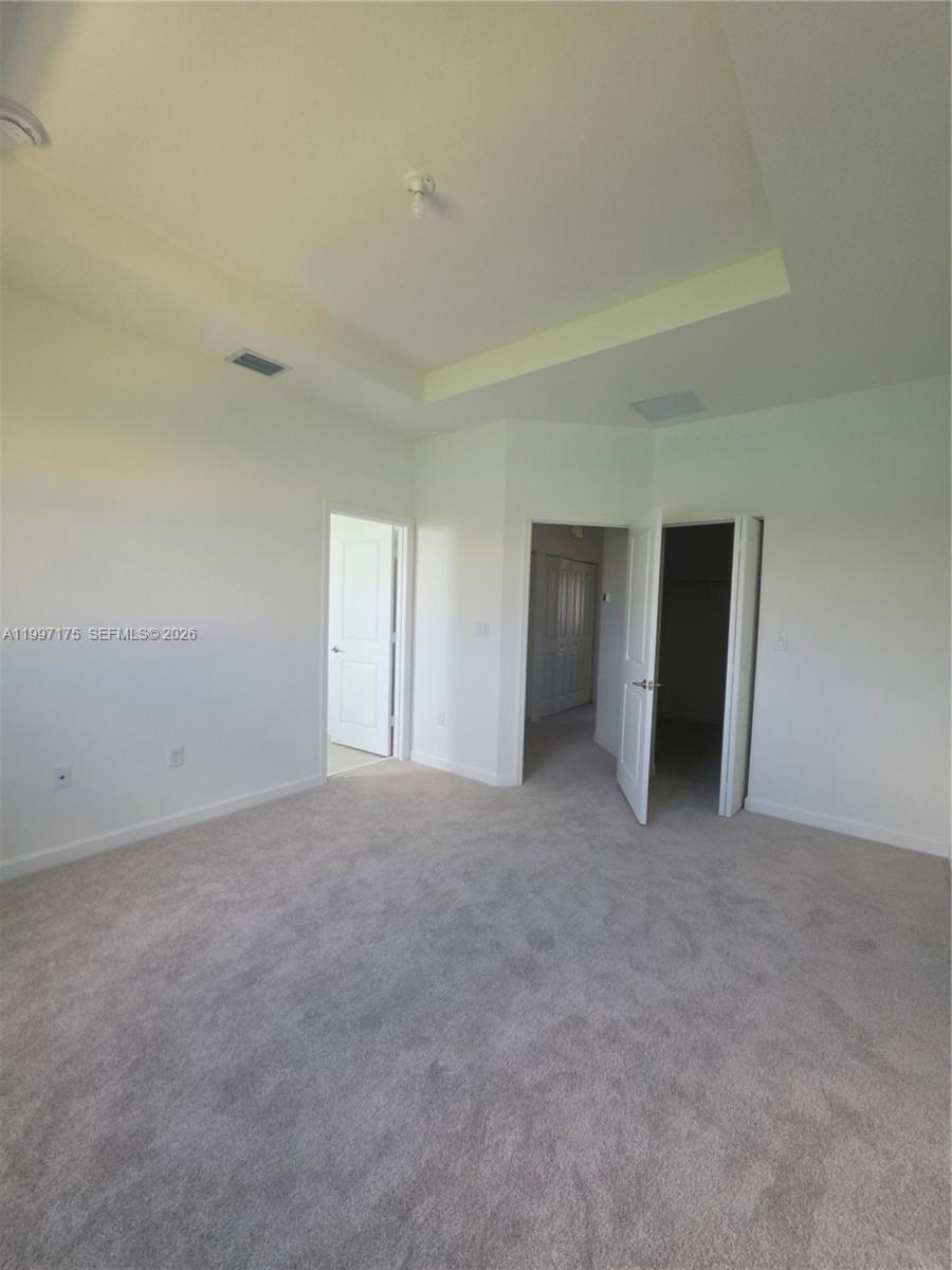 2739 Se 25th Ave . Property Photo 10