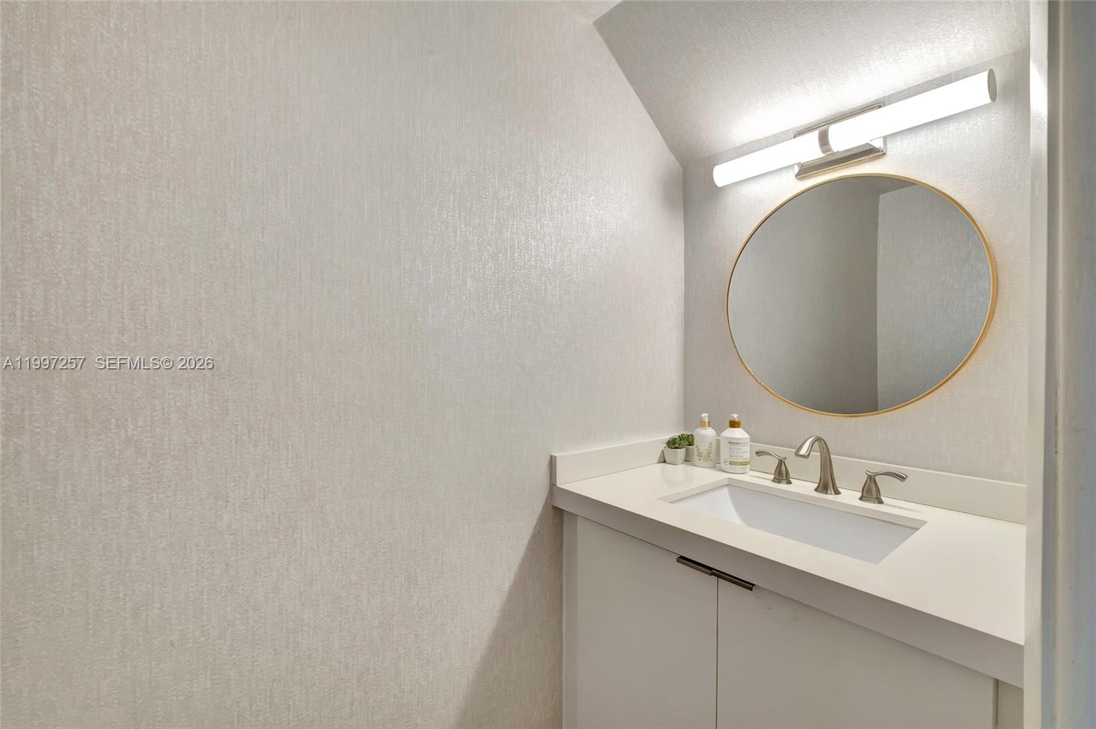 21300 San Simeon Way K2 Property Photo 13
