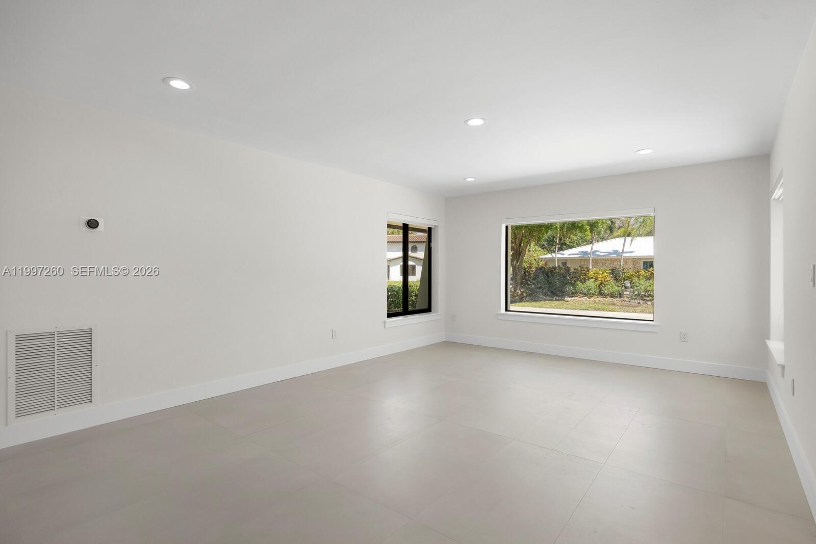 7864 Sw 179th Ter Property Photo 10