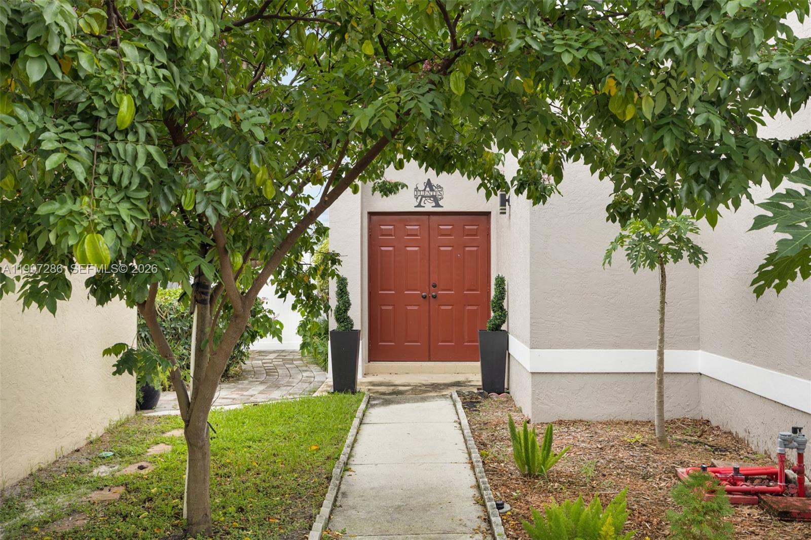 8317 Bermuda Sound Way Property Photo 4
