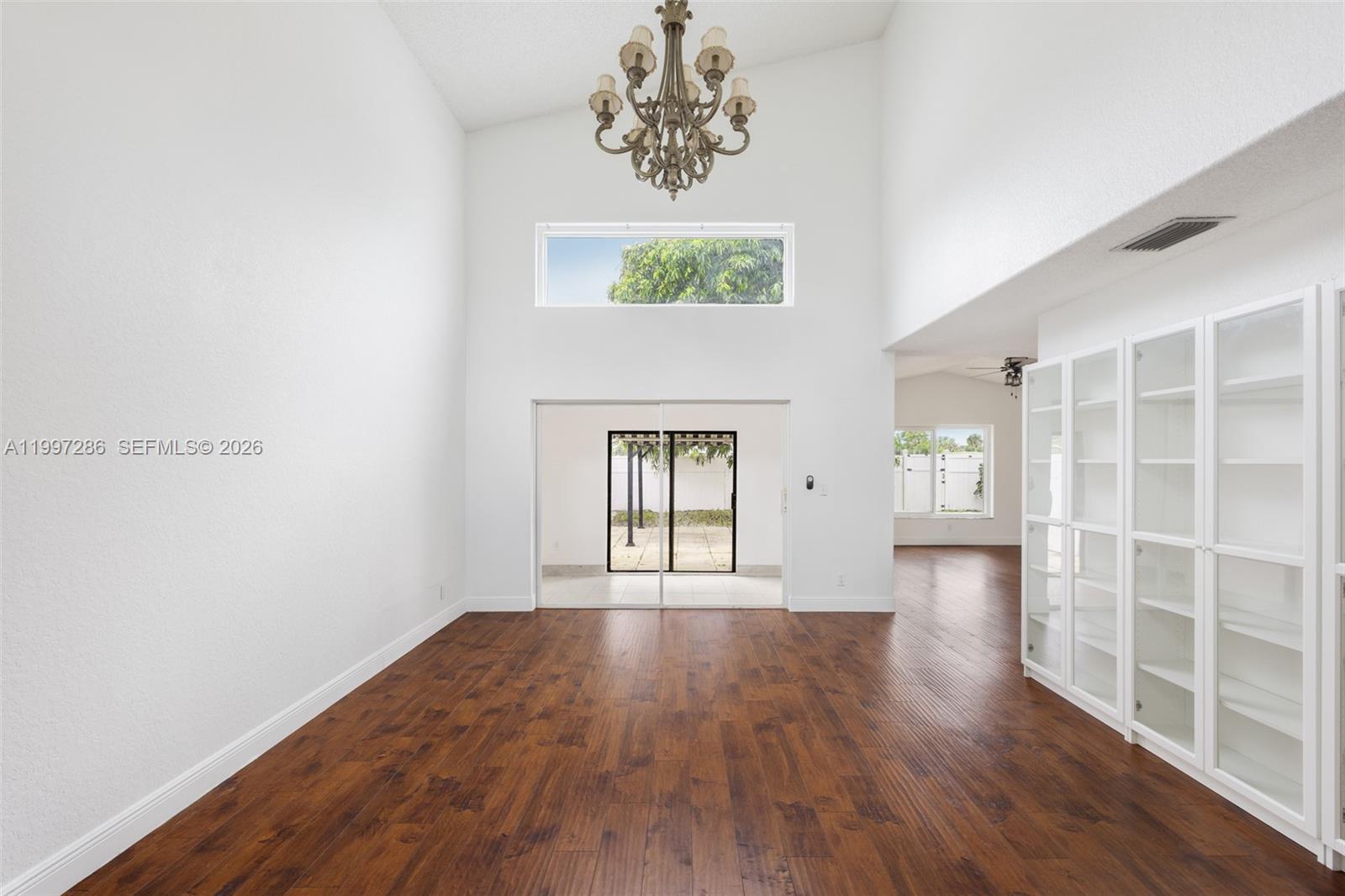8317 Bermuda Sound Way Property Photo 6