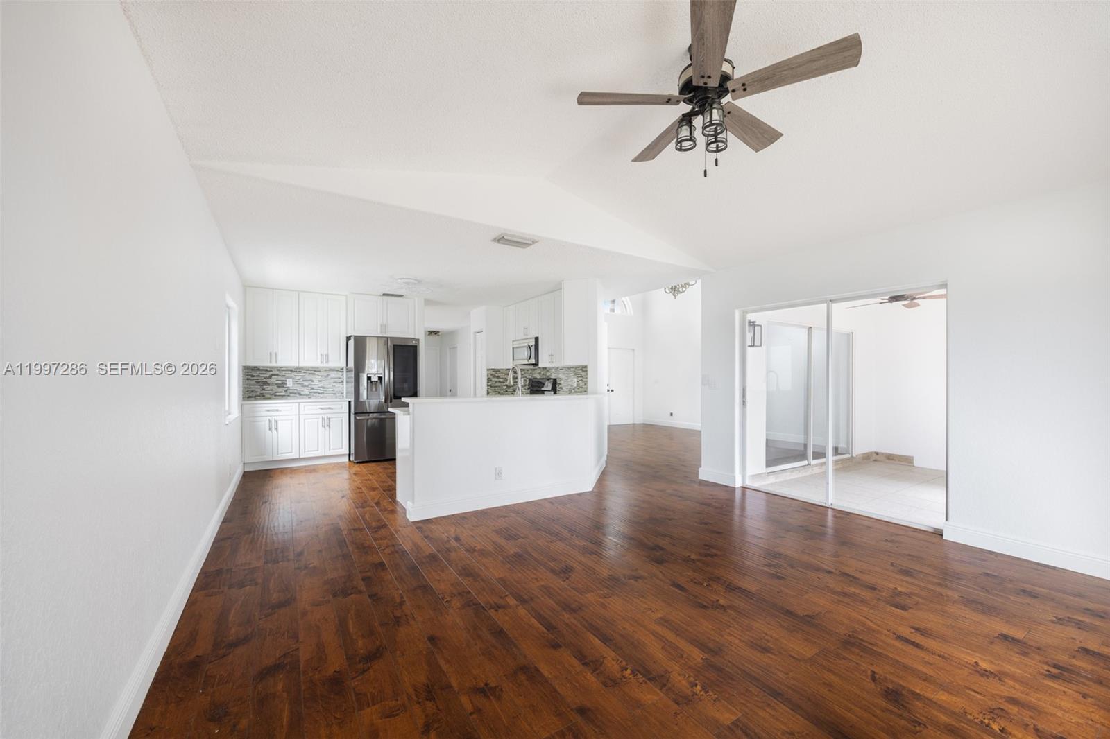 8317 Bermuda Sound Way Property Photo 10