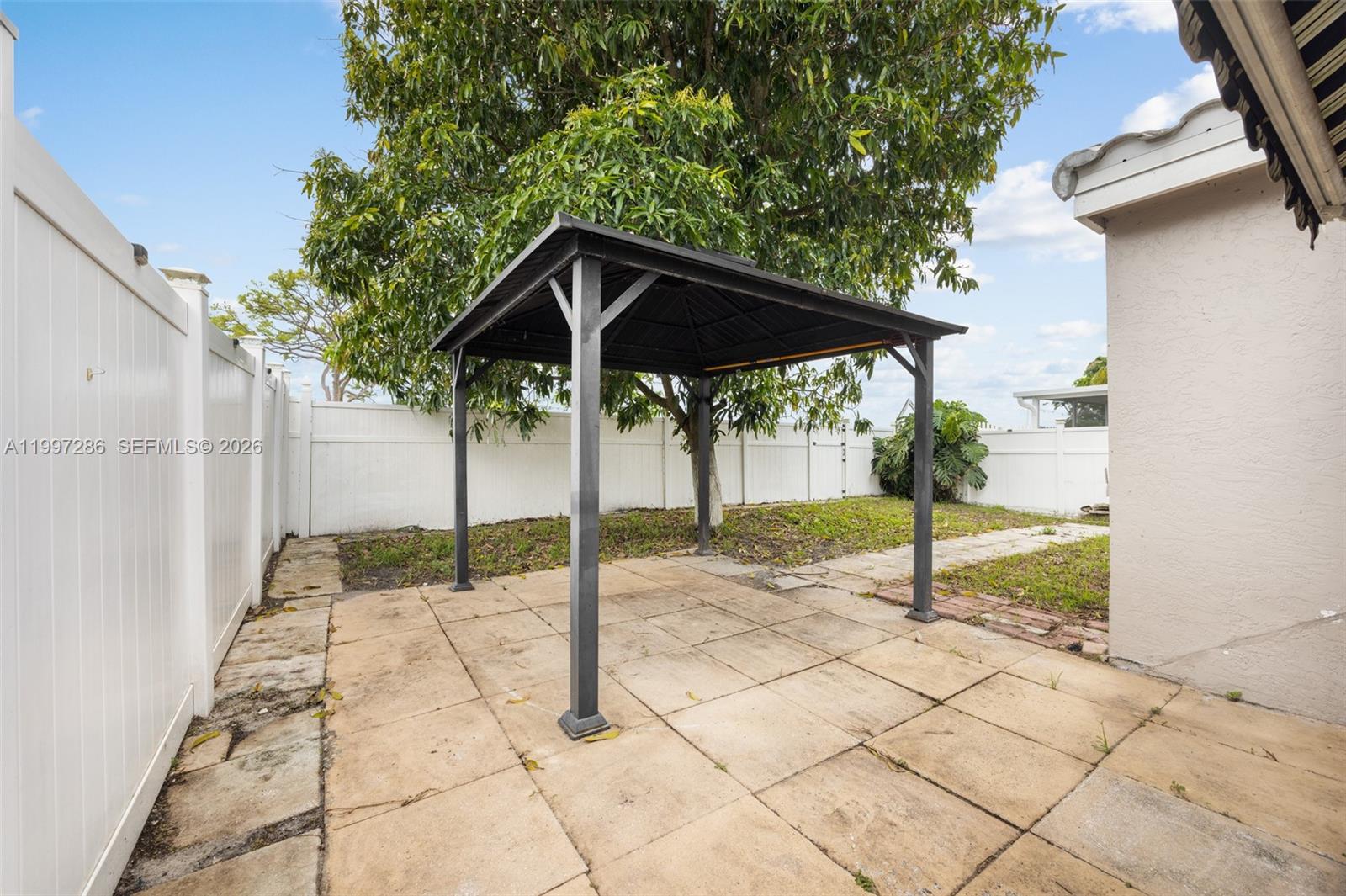 8317 Bermuda Sound Way Property Photo 24