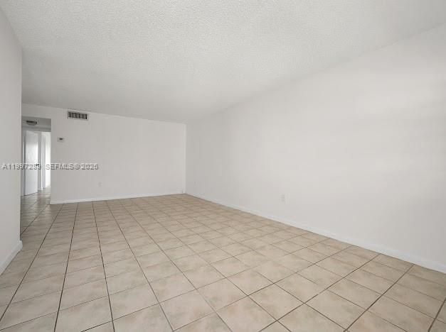 7620 Carlyle Ave 606 Property Photo 15