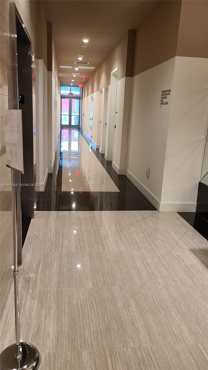 2000 Metropica Way 505 Property Photo 11