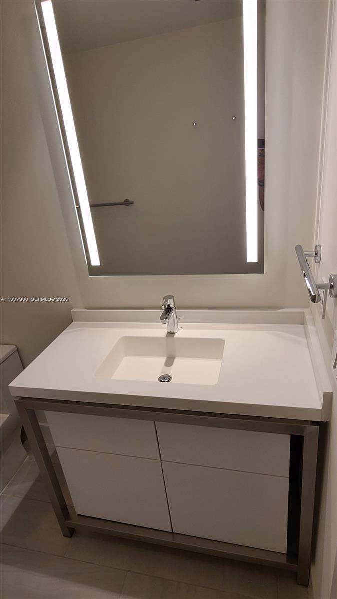 2000 Metropica Way 505 Property Photo 38
