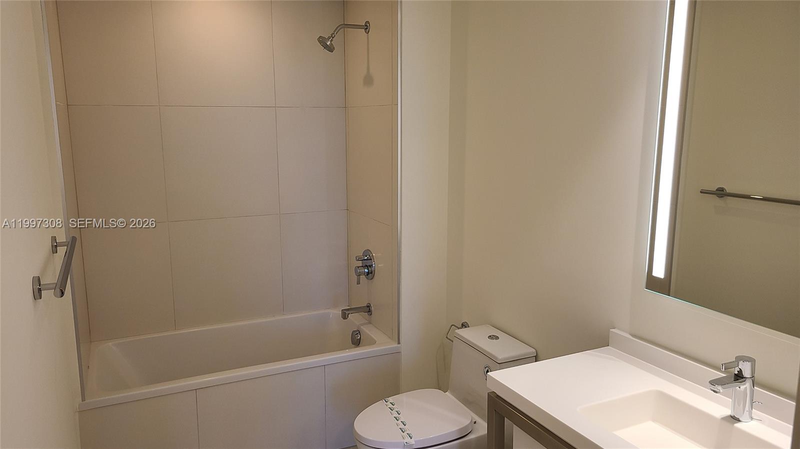 2000 Metropica Way 505 Property Photo 48