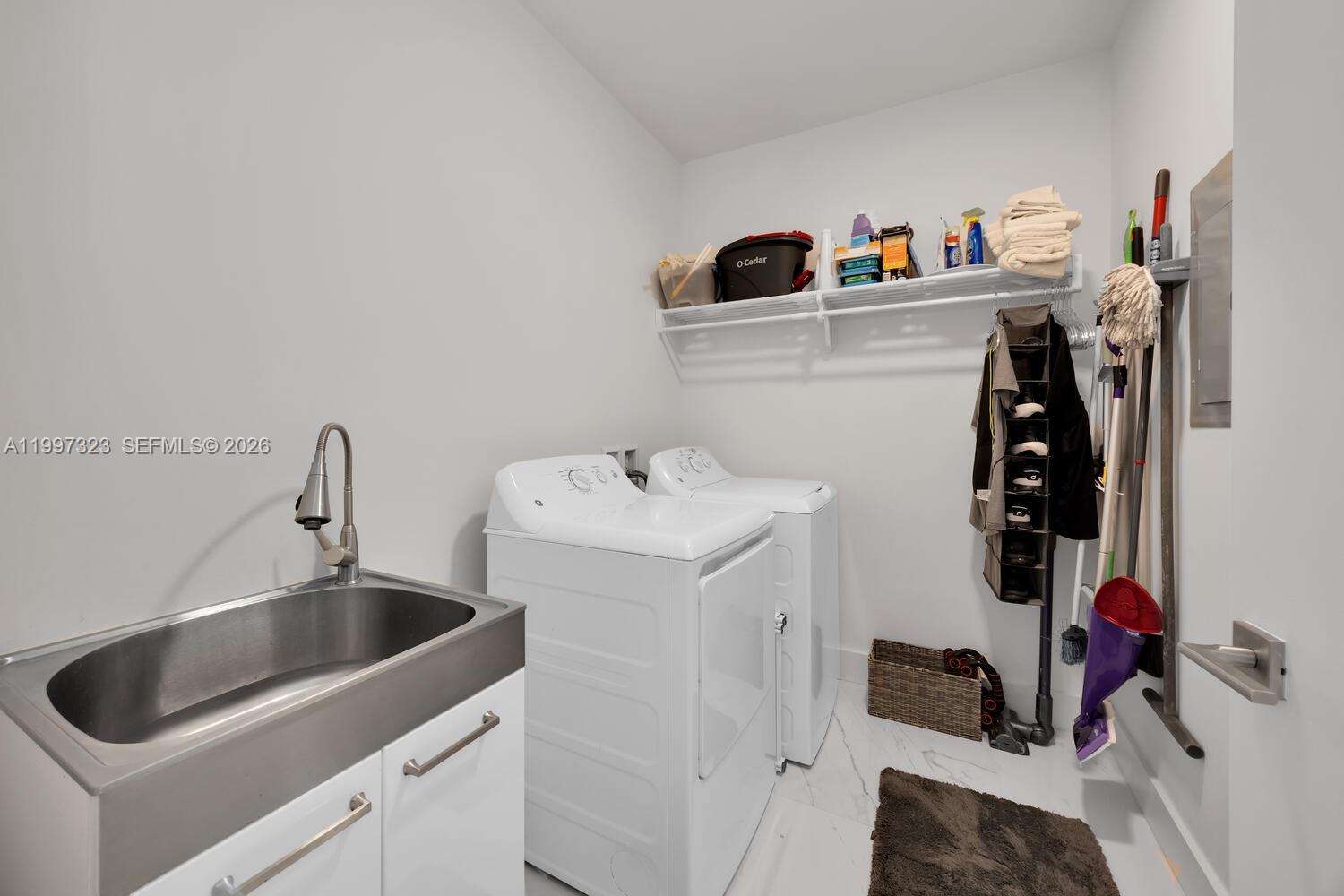 301 Altara Ave Lph914 Property Photo 47