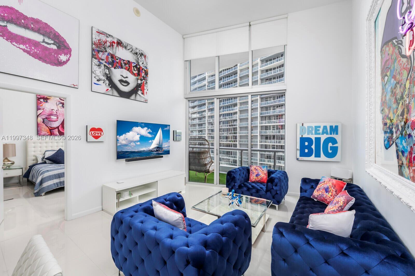 475 Brickell Ave 2811 Property Photo 2
