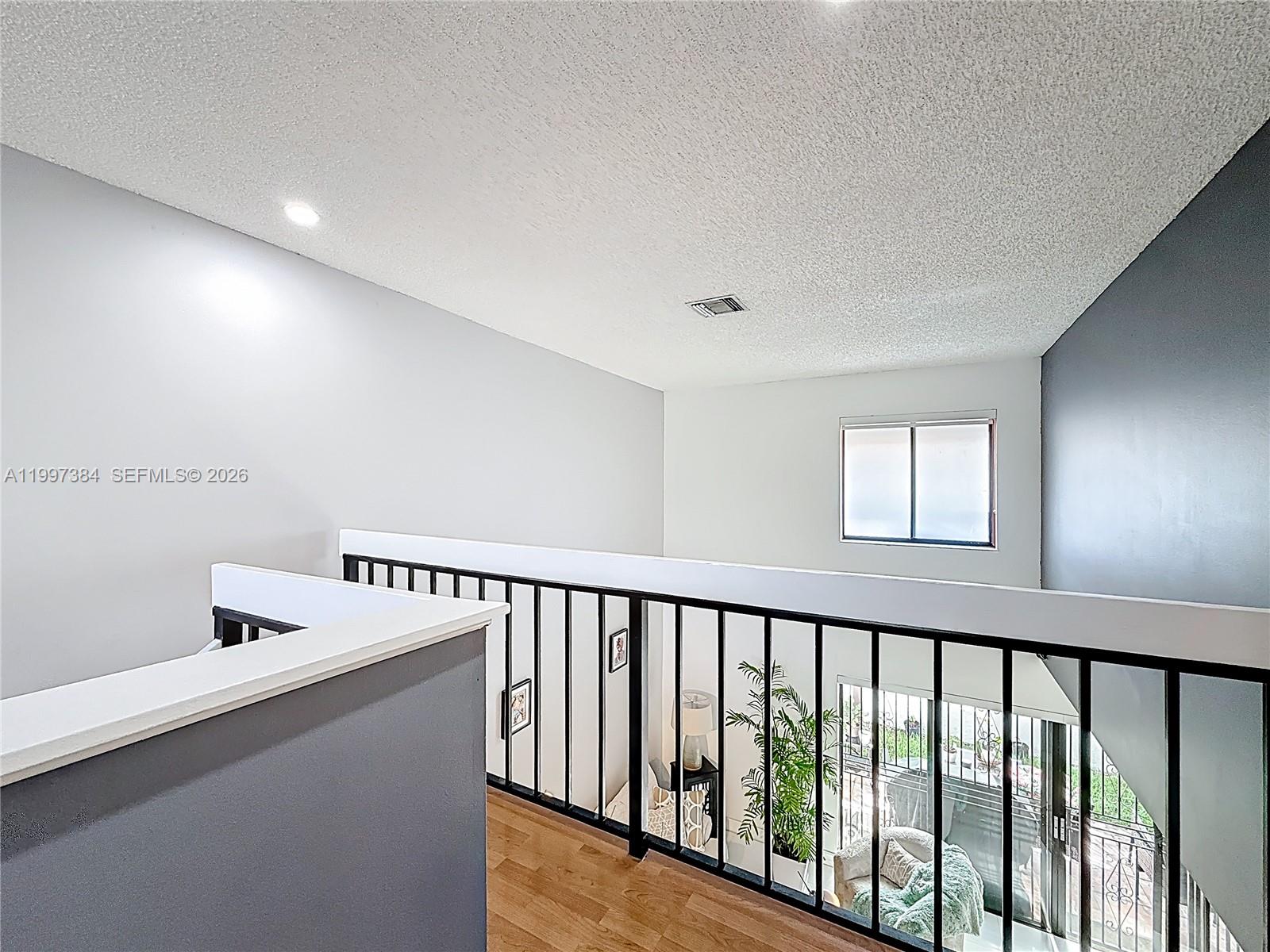 1291 Sw 124th Ct 19-b Property Photo 18