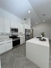 427 Sw 169th Ter Property Photo 25