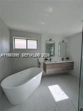 427 Sw 169th Ter Property Photo 29