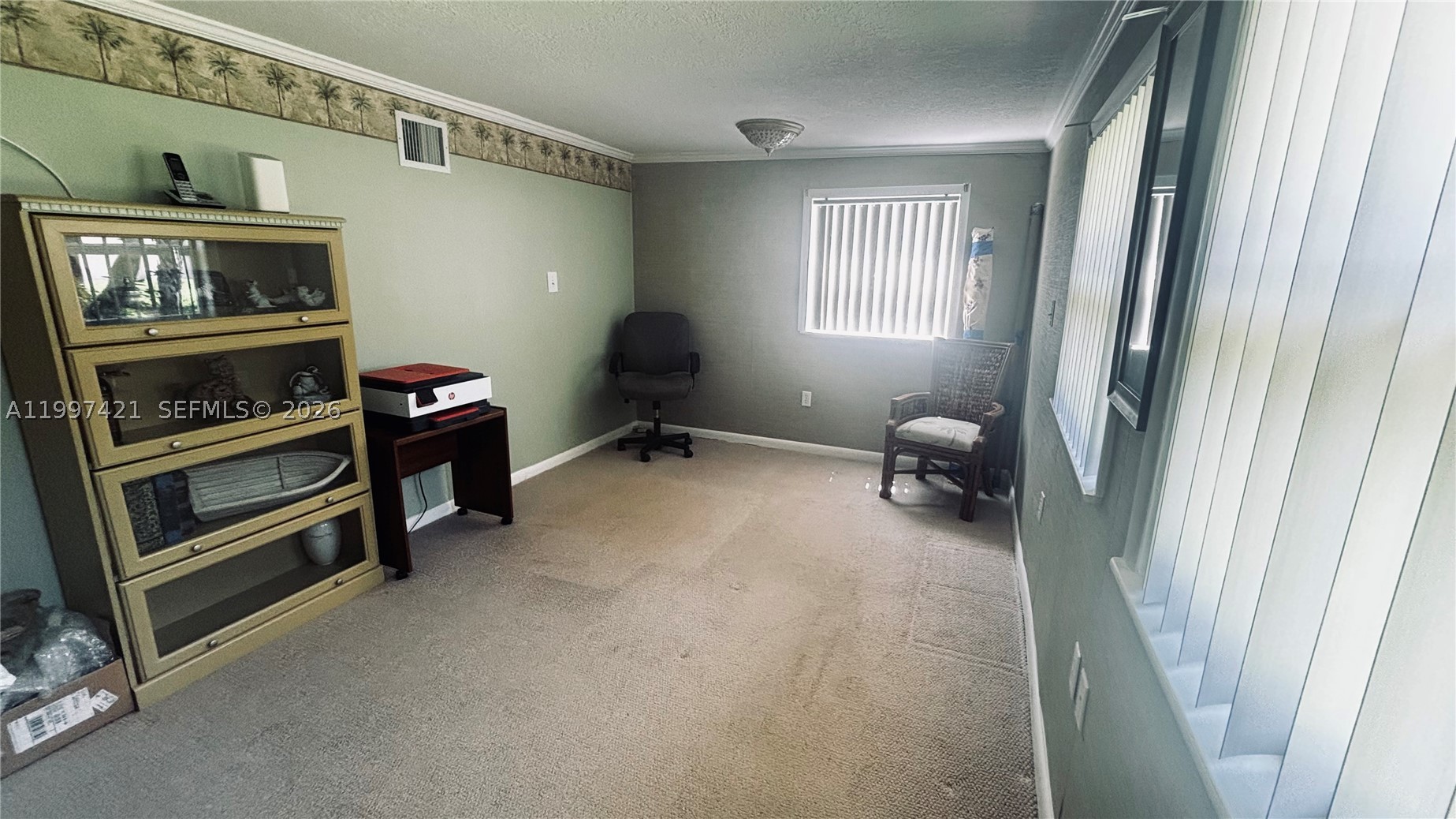 1920 Eucalyptus Ave Property Photo 15