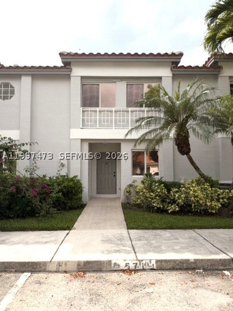 571 Nw 208th Cir Property Photo 1