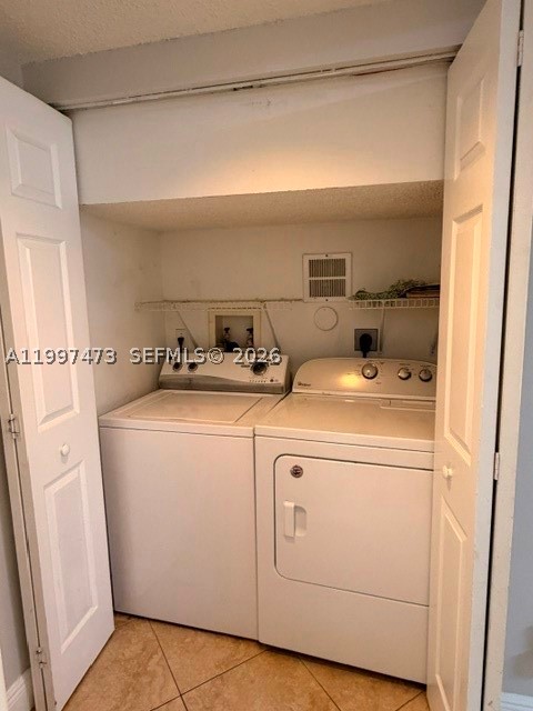 571 Nw 208th Cir Property Photo 13