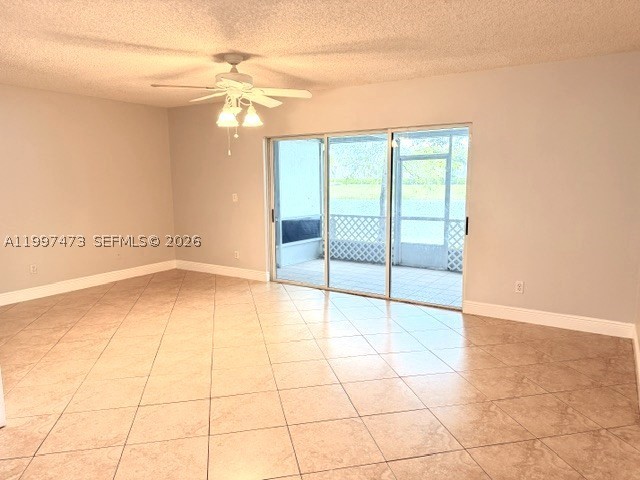 571 Nw 208th Cir Property Photo 15