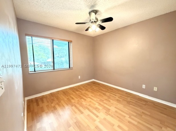 571 Nw 208th Cir Property Photo 19