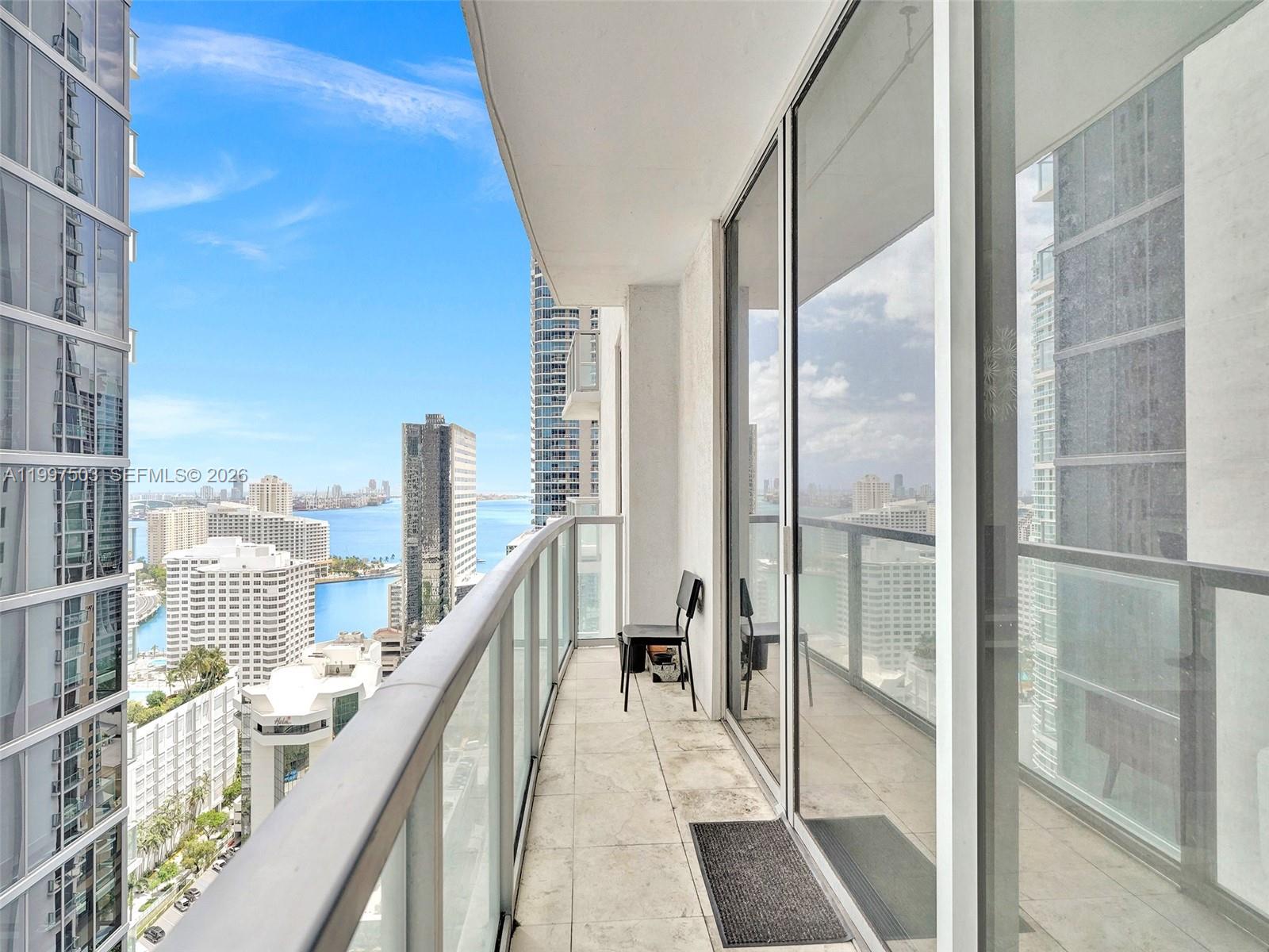 1050 Brickell Ave 2722 Property Photo 1