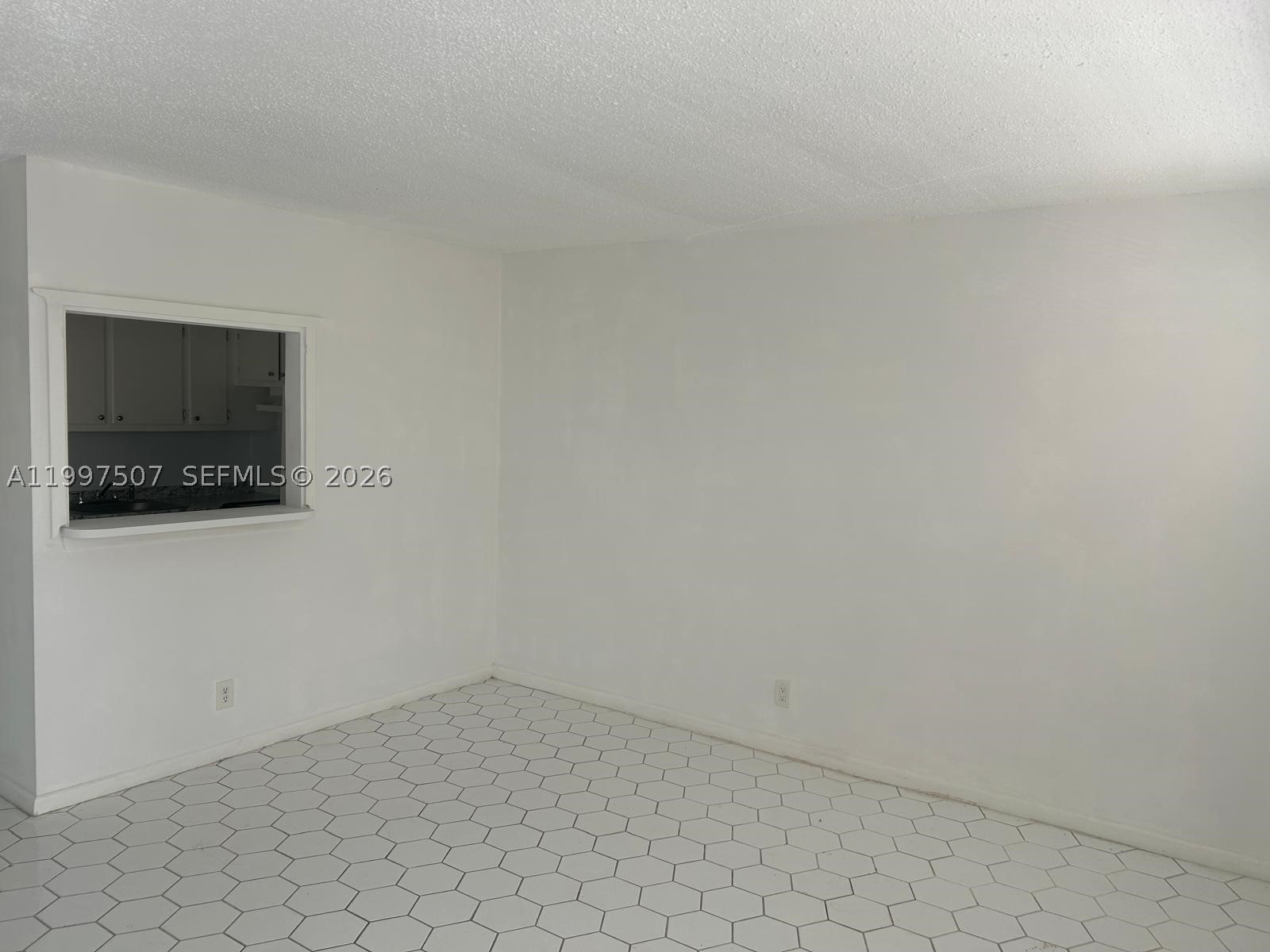89 Berkshire D 89 Property Photo 4