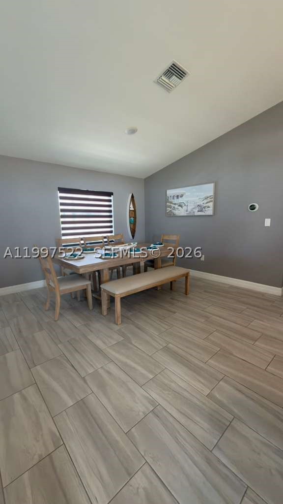 4407 Sw 16th Pl Property Photo 5
