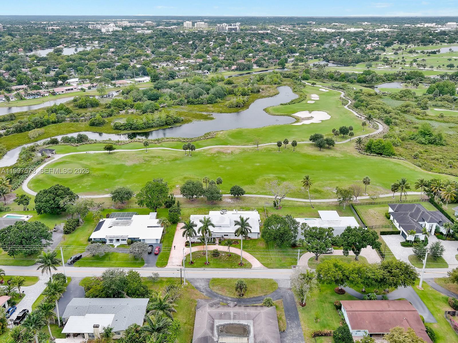 621 E Tropical Way Property Photo 46