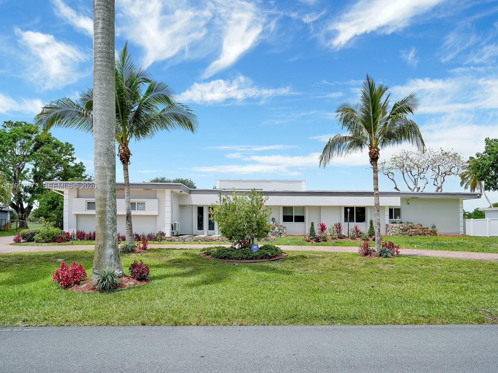 621 E Tropical Way Property Photo 48