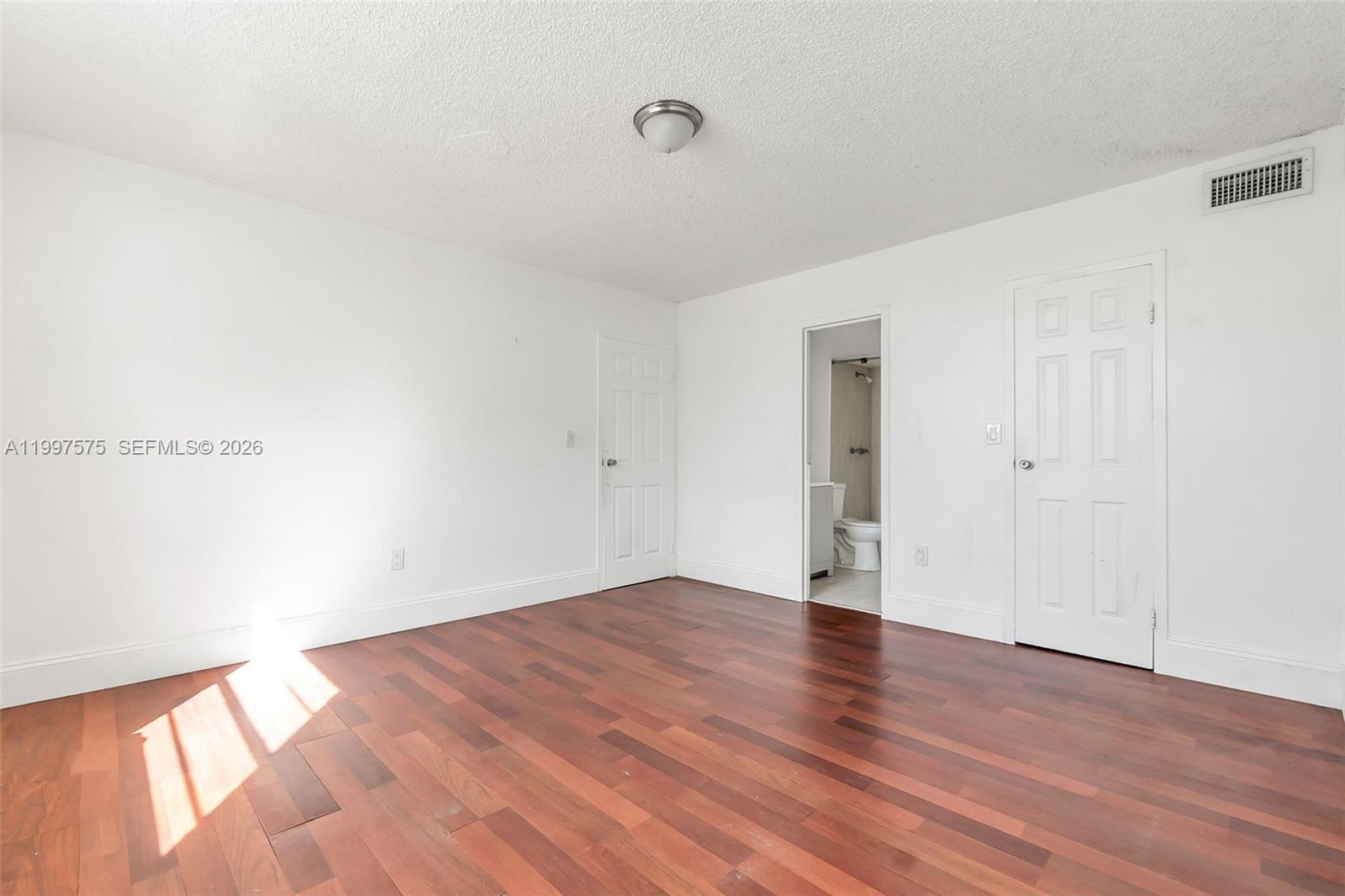 1798 Nw 55th Ave 202 Property Photo 6