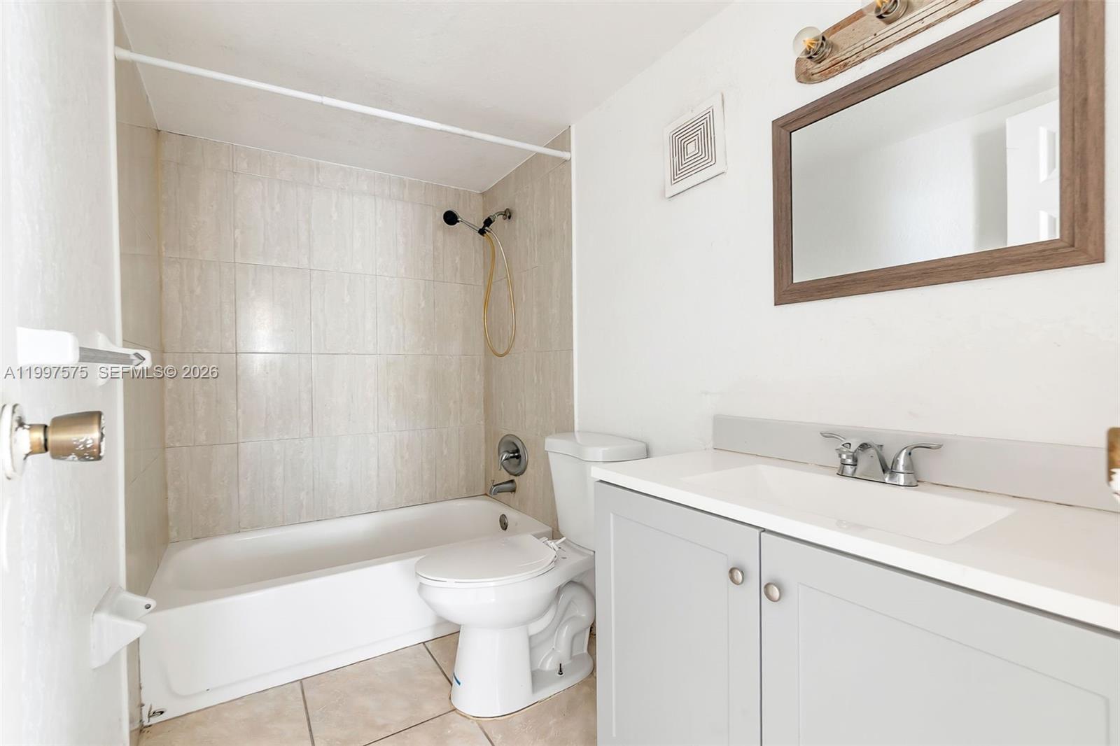 1798 Nw 55th Ave 202 Property Photo 11