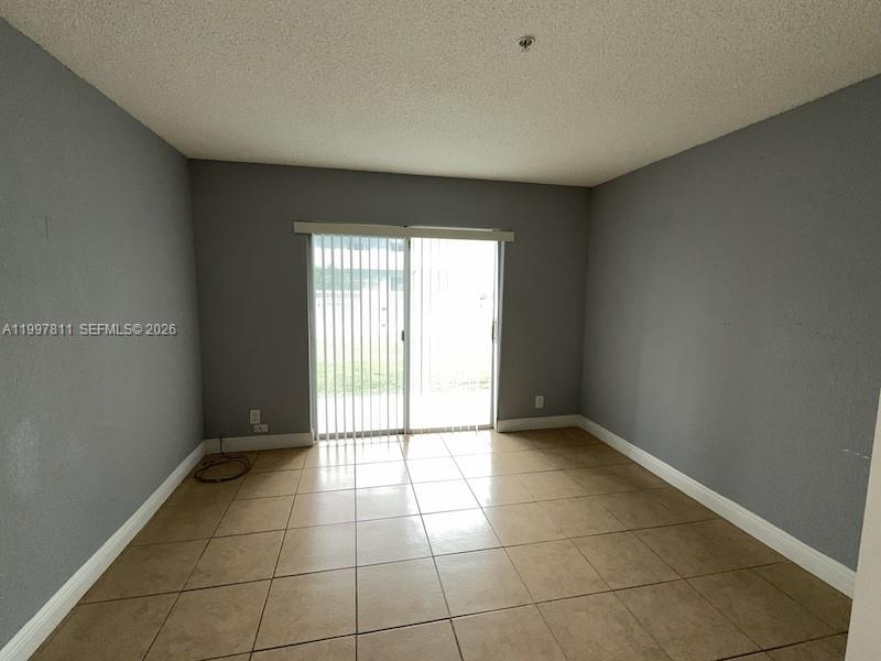4251 NW 5th St 108