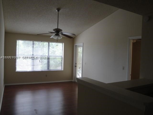 A11997817 Property Photo 4