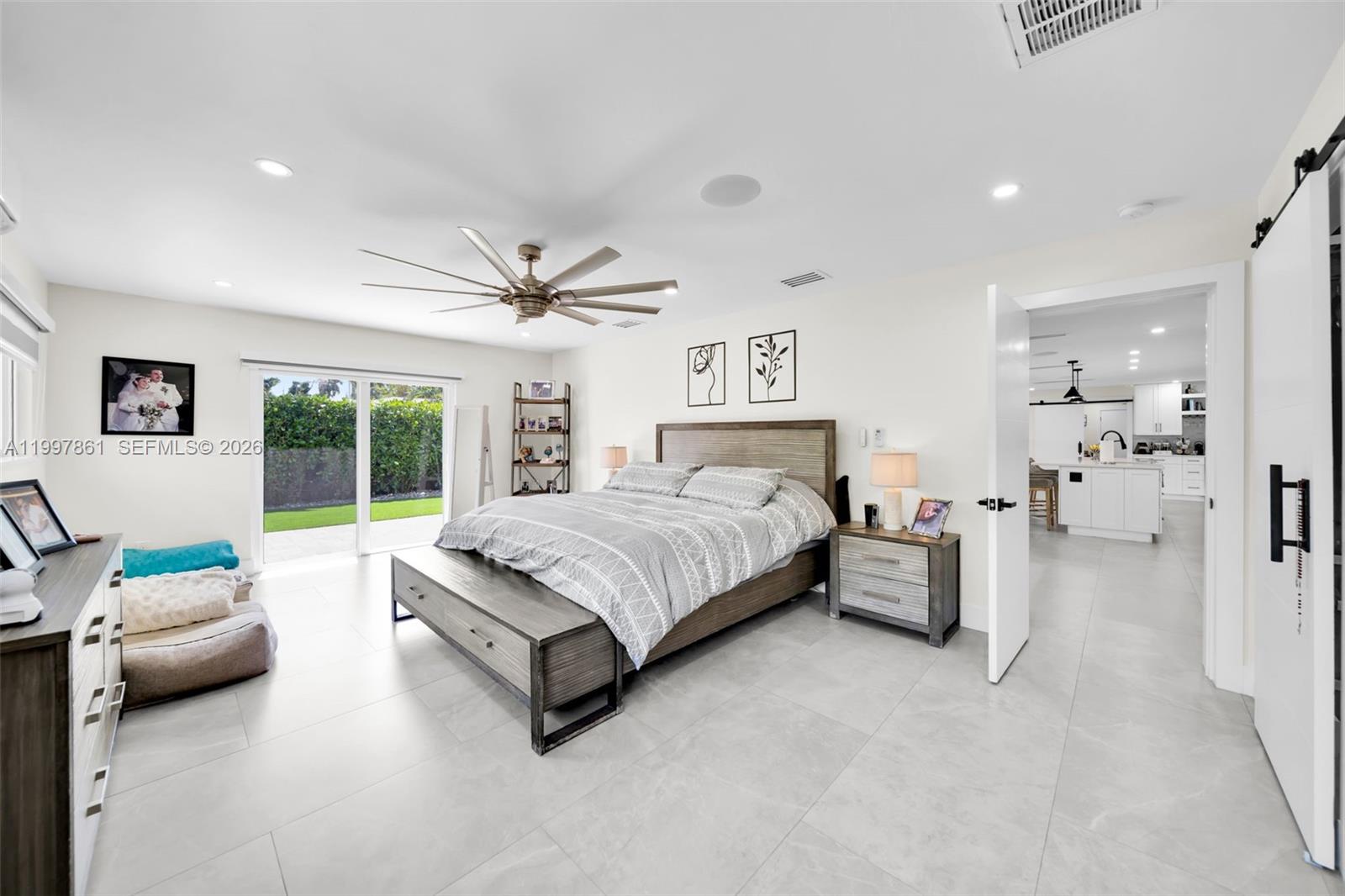 1574 Ricardo Property Photo 26