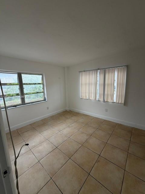 1821 Ne 168th St B3 Property Photo 7