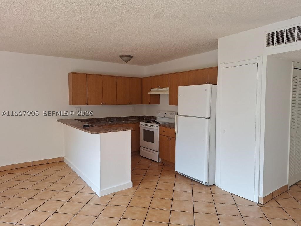 A11997905 Property Photo 19
