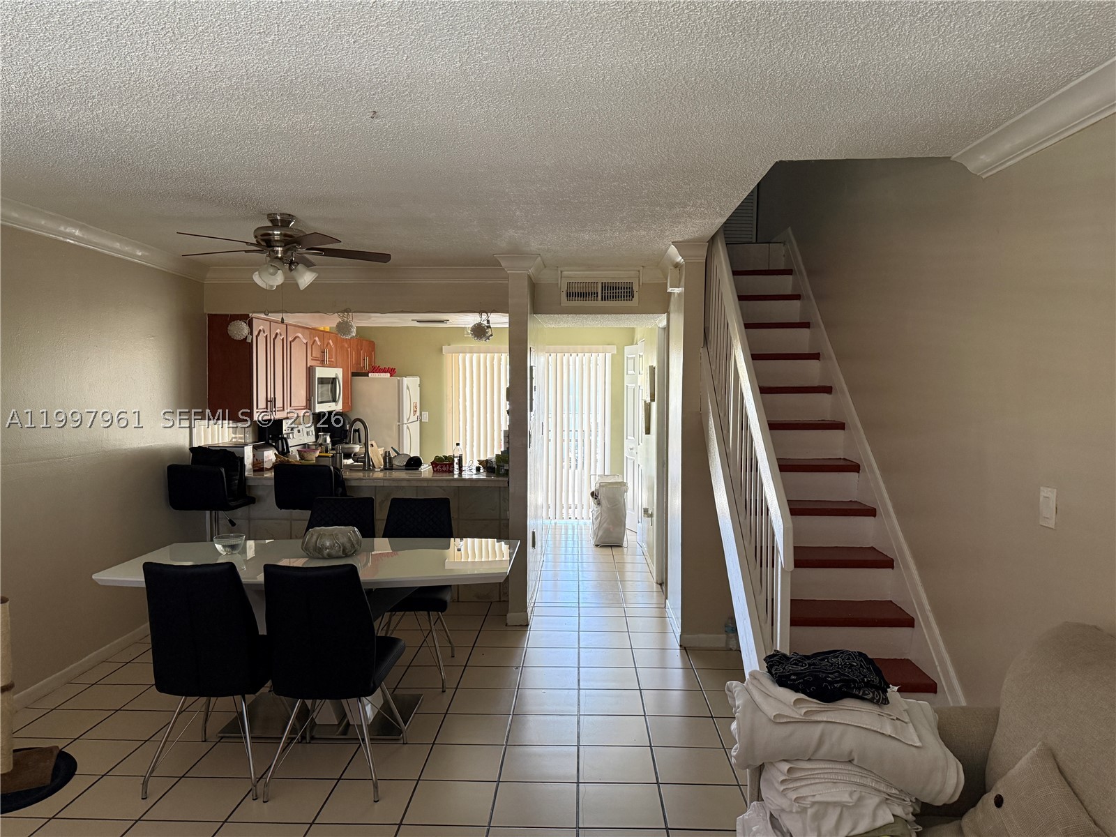 1298 W 51st Pl D-29 Property Photo 5