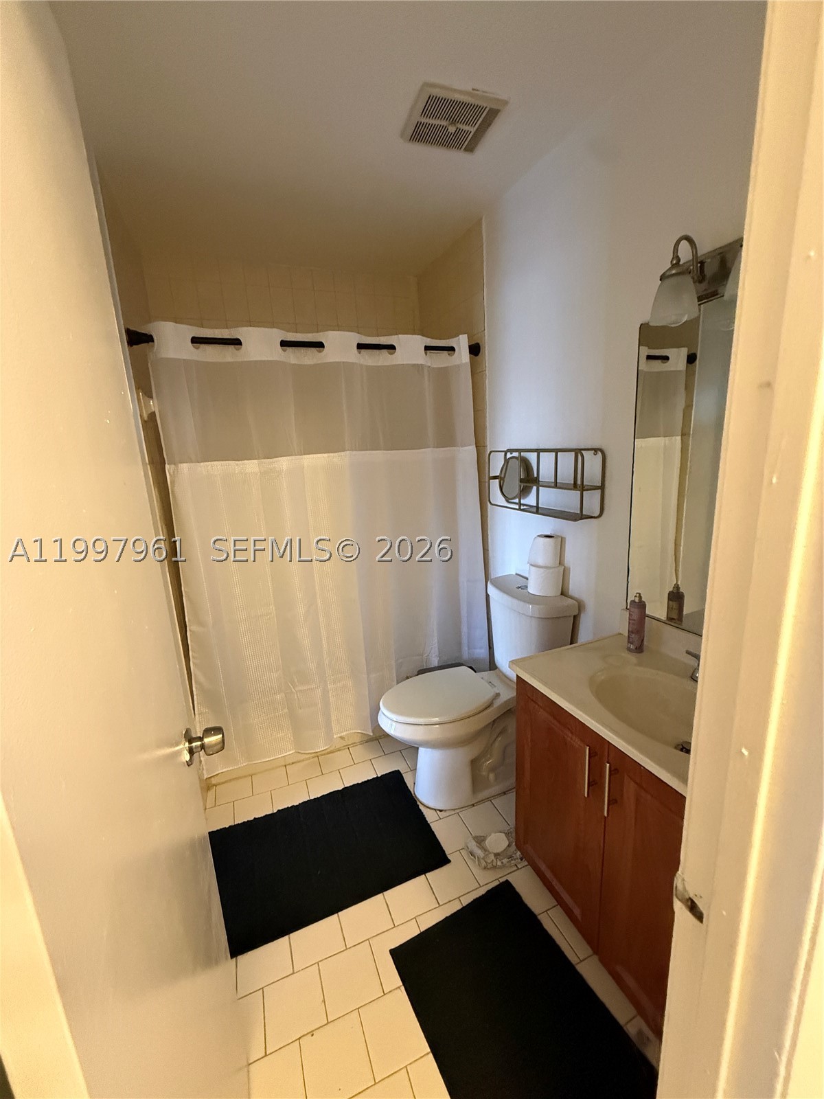 1298 W 51st Pl D-29 Property Photo 21