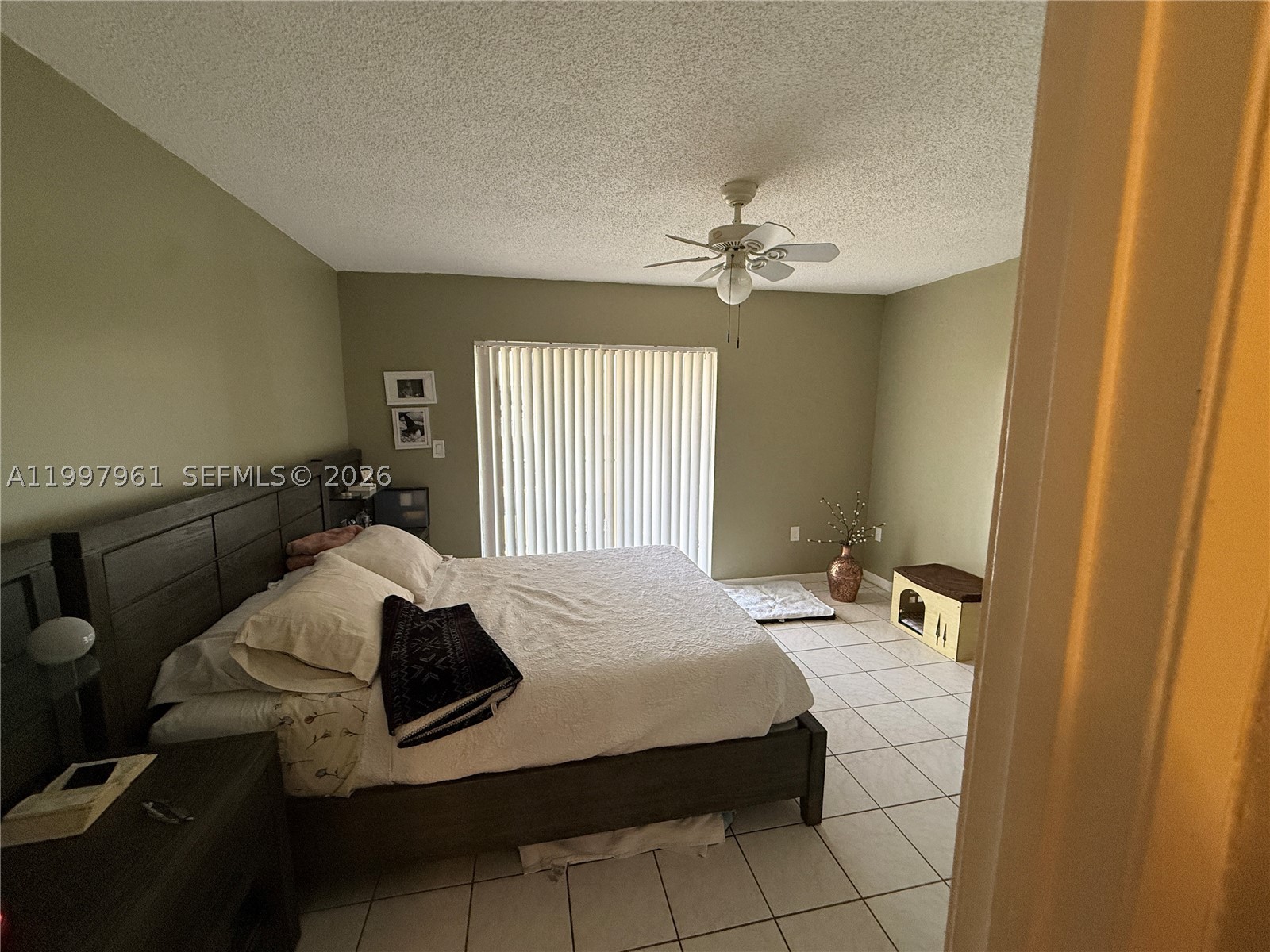 1298 W 51st Pl D-29 Property Photo 22