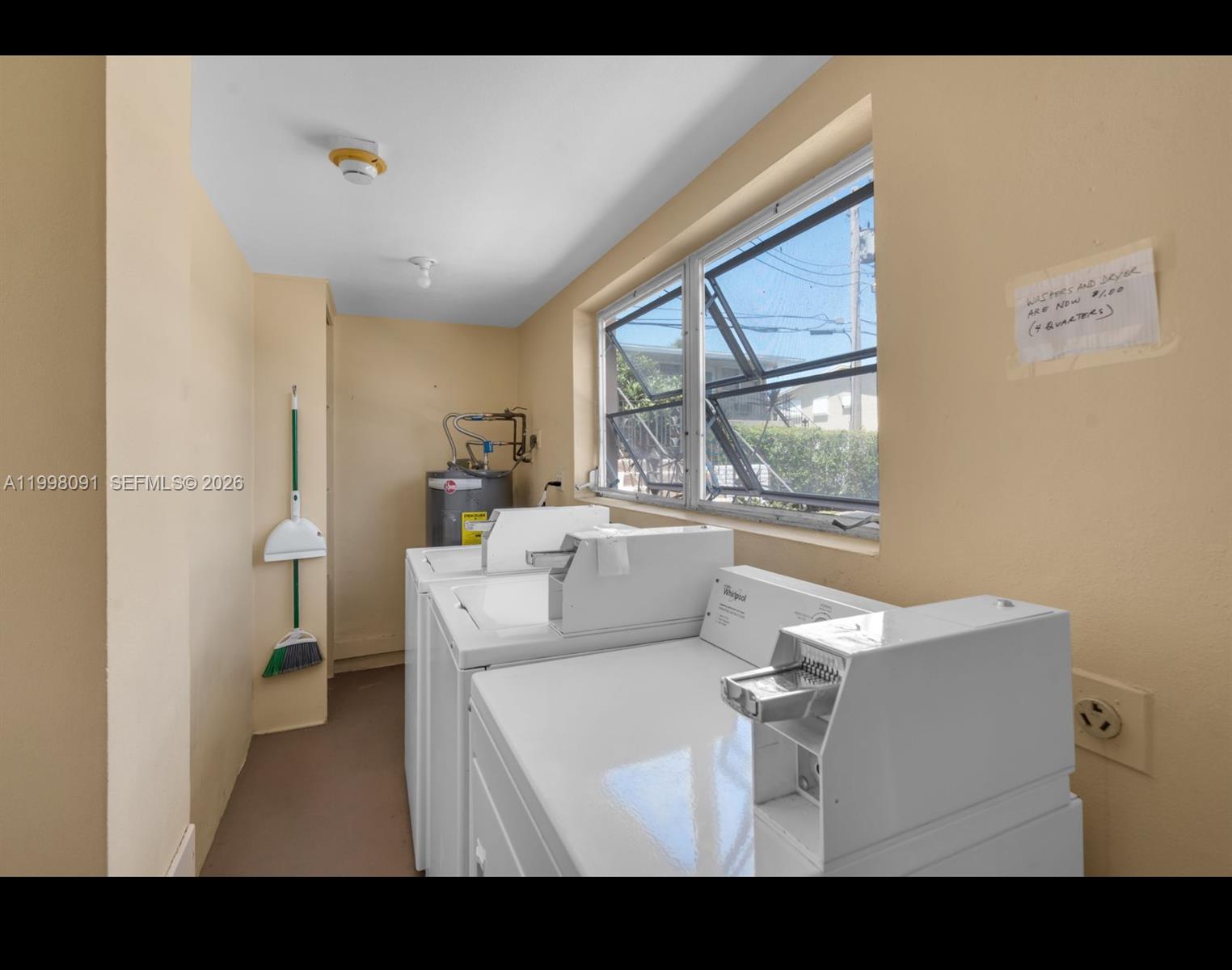 2111 Ne 56th St 206 Property Photo 18