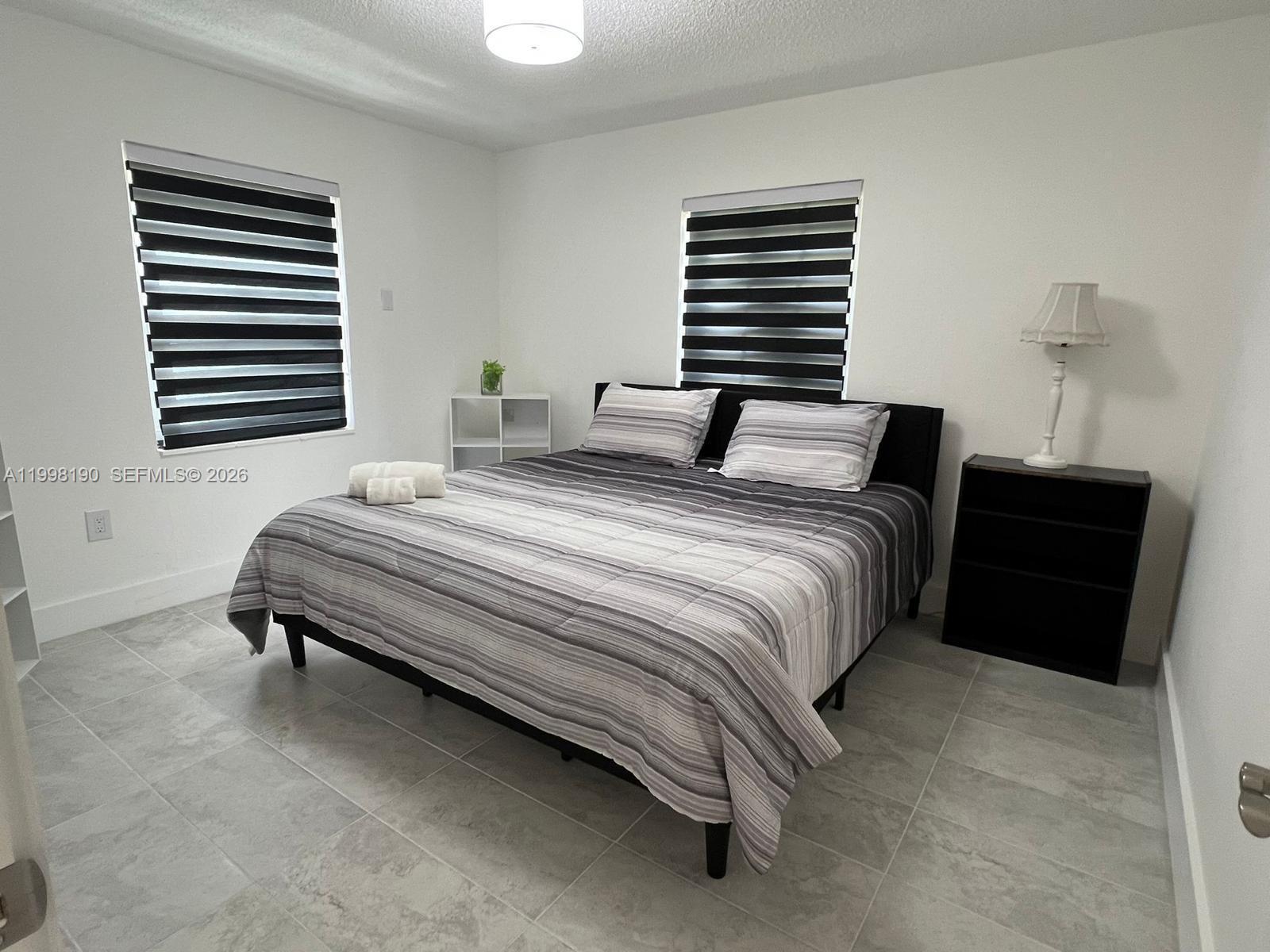 A11998190 Property Photo 21