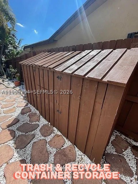 1350 S Fieldlark Ln Property Photo 15