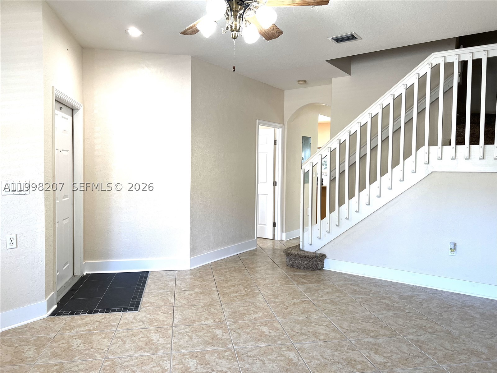 3377 Merrick Ln 707 Property Photo 2