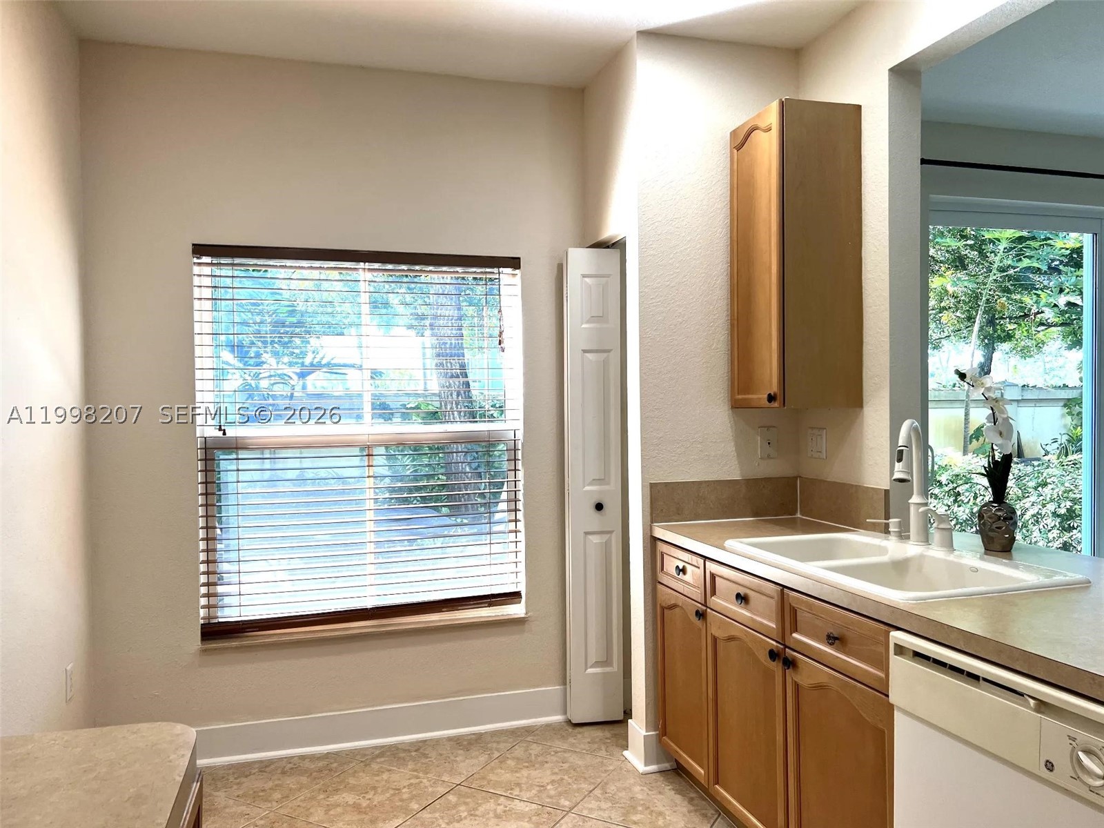 3377 Merrick Ln 707 Property Photo 12