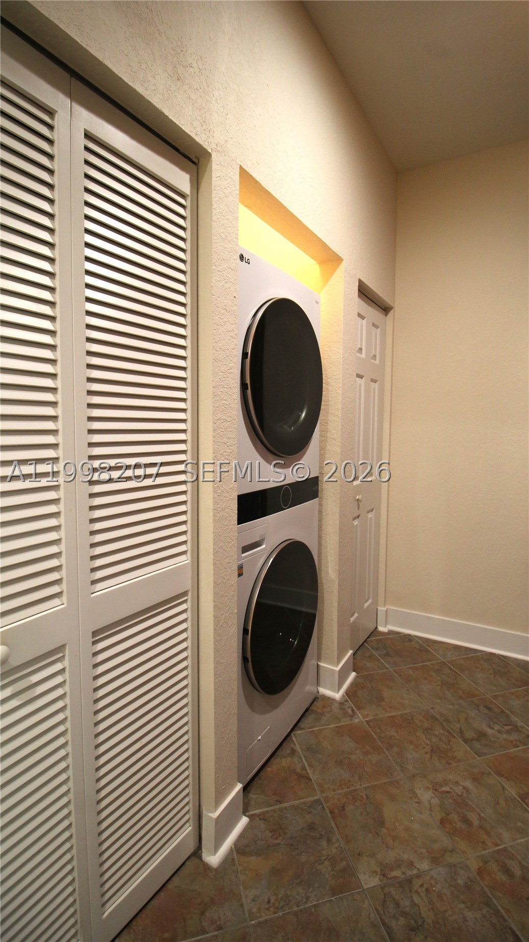 3377 Merrick Ln 707 Property Photo 20