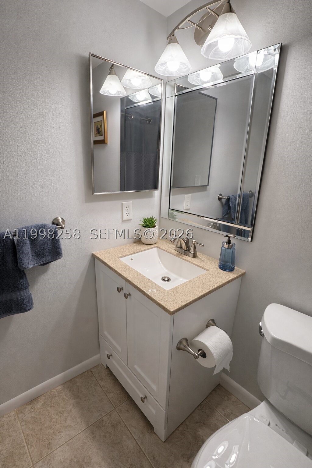 7269 Golf Colony Ct 202 Property Photo 6