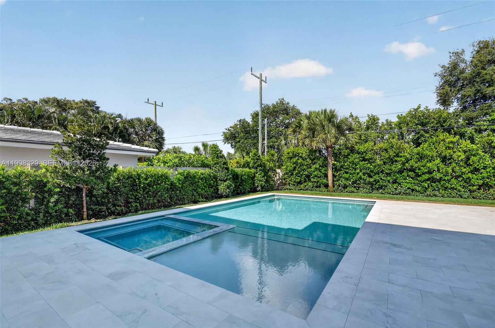 1017 S Palmway Property Photo 19