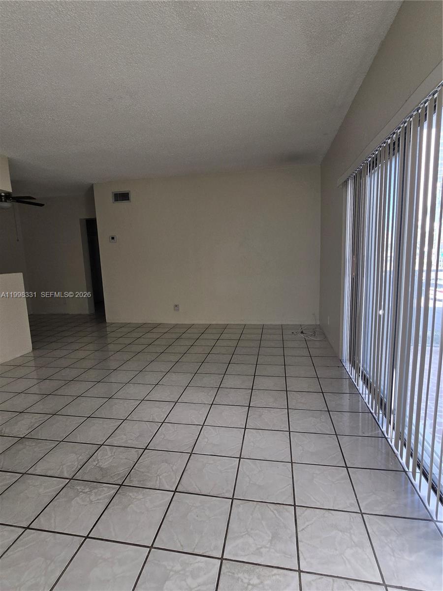 2600 S Ocean Dr S201 Property Photo 4
