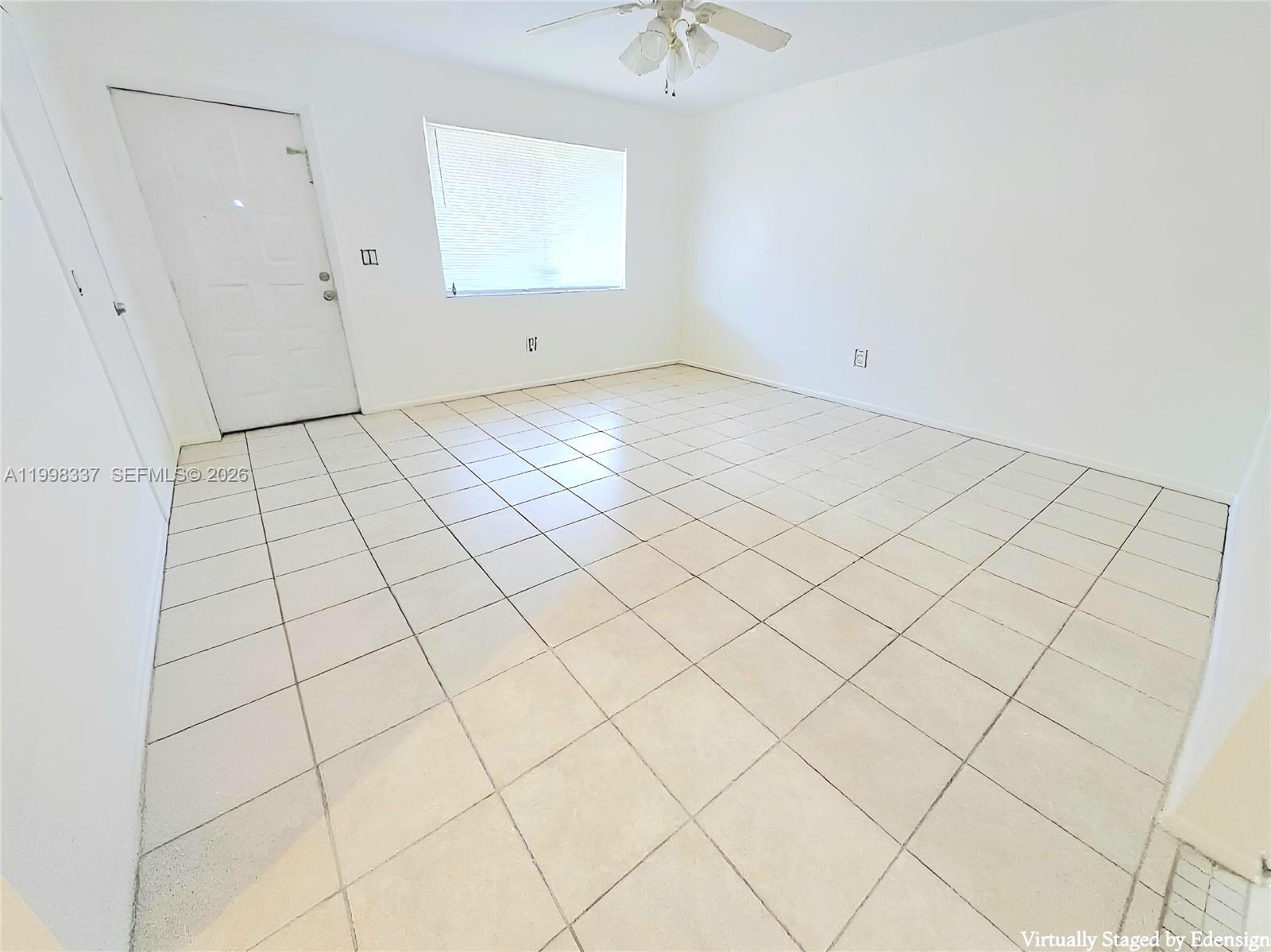 712 Se 8th St Property Photo 6