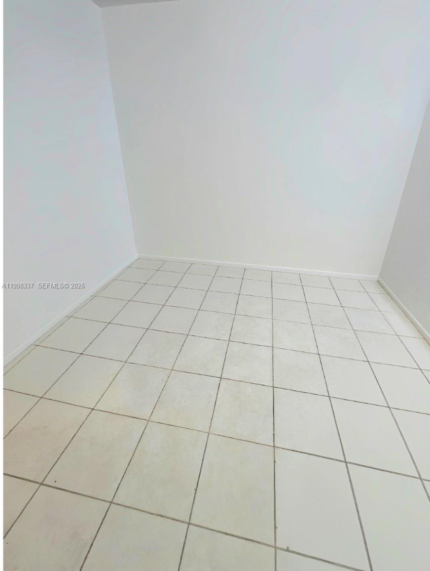 712 Se 8th St Property Photo 15