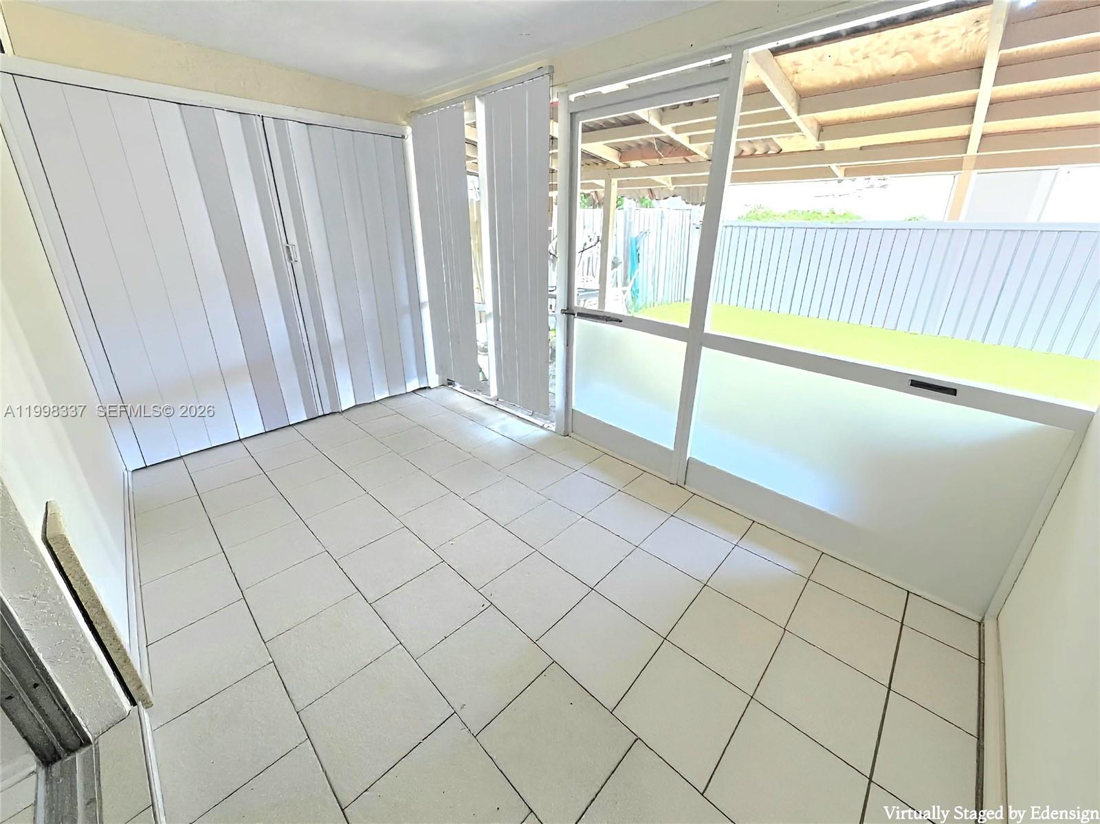 712 Se 8th St Property Photo 16
